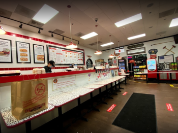 消费者评论 - 食品安全 Firehouse Subs Nyberg Rivers, Southwest Nyberg Street, Tualatin, OR, USA my sister ate a firehouse s... 照片 #2