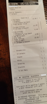 Consumer Review - Food Safety Olive Garden Italian Restaurant, Nordhoff Place, Chatsworth, CA, USA My 3 children and I had the fet... photo #1