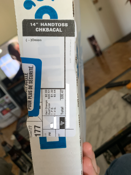 Consumer Review - Food Safety Domino's Pizza, Boulevard Henri-Bourassa Est, Montréal-Nord, QC, Canada Nous avons mangé une pizza f... photo #2