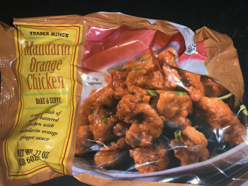 Avis du consommateur - Sécurité alimentaire Trader Joe's, Market Street, Westlake, OH, USA Both my husband and I ate the Mandarin Orange Chicken... photo #2