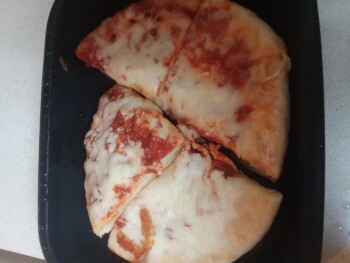 Consumer Review - Food Safety Applebee's Grill + Bar, Southpark Circle, Colonial Heights, VA, USA Pizza from there My son had seve... photo #2