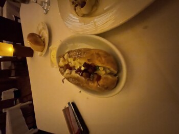 Consumer Review - Food Safety The Great Oak Steakhouse, Pechanga Parkway, Temecula, CA, USA I ate the 8 oz. filet mignon medium we... photo #2