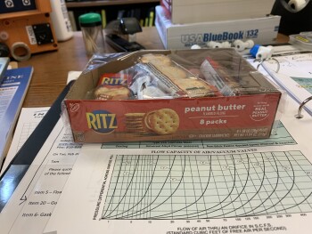 مراجعة المستهلك - سلامة الغذاء Ritz peanut butter snack crackers, Walmart Supercenter, East 17th Avenue, Hutchinson, KS, USA My wif... صورة فوتوغرافية #2