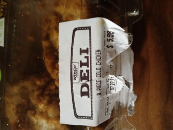 Consumer Review - Food Safety WinCo Foods, South Power Road, Mesa, AZ, USA July 24th through July 27th 2021, Fried Chicken from th... photo #1