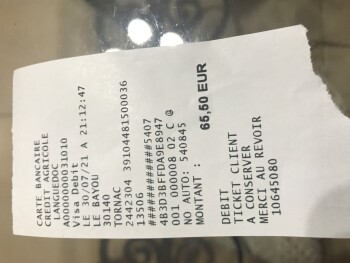 Avaliação do consumidor - Segurança alimentar Steak au poivre et frites et salade, Le Bayou, Route de Nîmes, Tornac, France J’ai mangé la vendredi... foto #1