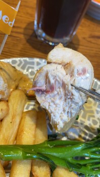 Consumer Review - Food Safety Nando's Birmingham - Broad Street, Birmingham, UK pink chicken 

disgusting photo #1