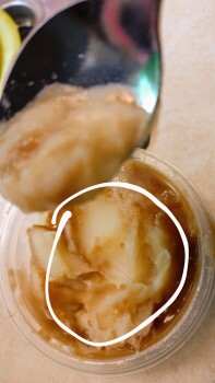 مراجعة المستهلك - سلامة الغذاء KFC, East Euclid Avenue, Des Moines, IA, USA Went for lunch brought a number 1 meal which is a thigh... صورة فوتوغرافية #2