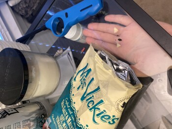 Consumer Review - Food Safety Miss Vickie’s Salt & Malt Vinegar Chips, Five Corner Convenience, 168 St, Surrey, BC, Canada I purch... photo #2