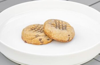 Food Recall Chocolate and the Chip Bakery Products  - recalled due to undeclared allergens Chocolate and the Chi... photo #14