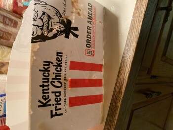 Avis du consommateur - Sécurité alimentaire KFC, Illinois Route 59, Bartlett, IL, USA Last night 10/19/2021,  Not sure think it was the chicken... photo #3