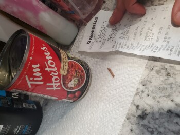 消费者评论 - 食品安全 Tim Hortons Canned Homestyle Chili, BC, Canada We had bought 3 Tim Hortons homestyle Chili cans to g... 照片 #3