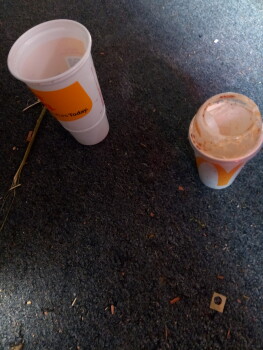 Avaliação do consumidor - Segurança alimentar McDonald's, North Peoria Avenue, Tulsa, OK, USA Last night my family and I went there my son and his... foto #2