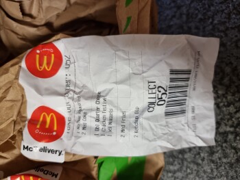 消费者评论 - 食品安全 McDonald's Skewen, Skewen, Neath, UK Last night,  2 of us got sick one the morning after and one the... 照片 #2