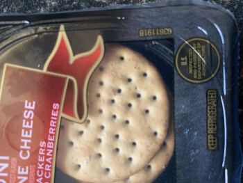 Consumer Review - Food Safety Hy-Vee Grocery Store, 18th Avenue, Rock Island, IL, USA Resubmitting with product photos (lost conne... photo #11