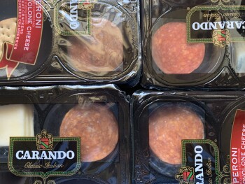 Consumer Review - Food Safety Hy-Vee Grocery Store, 18th Avenue, Rock Island, IL, USA Resubmitting with product photos (lost conne... photo #14