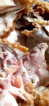 Verbraucherbewertung – Lebensmittelsicherheit Walmart Supercenter, Pyramid Way, Sparks, NV, USA 12/27/21,  Undercooked chicken I ate the chicken n... Foto #3