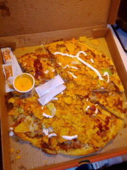 Consumer Review - Food Safety Casey's, East 14th Street, Des Moines, IA 50316, USA Bought taco pizza at 1 am. Woke up a couple hou... photo #2