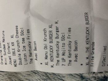 消费者评论 - 食品安全 KFC Beziers Polygone, carrefour De L'Hours, Béziers, France Le dimanche midi on décide de manger kfc... 照片 #2