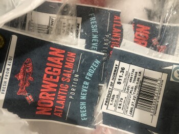 消费者评论 - 食品安全 ALDI, 17th Street Northeast, Washington D.C., DC, USA I bought some salmon from there and I’m feelin... 照片 #2