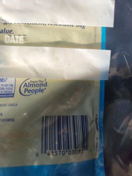 Consumer Food Safety Report Blue Diamond Roasted Salted Almonds, Redner's Fresh Markets, 2126 N Fountain Green Rd, Bel Air, MD 2... photo #3