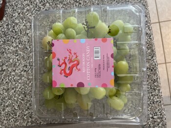 Consumer Review - Food Safety Sam's Club, Emerald Court, Mentor, OH, USA I bought a container of Red Dragon Cotton Candy grapes fr... photo #2