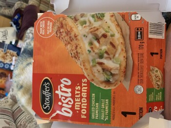 Reseña del consumidor - Seguridad alimentaria Save-On-Foods, Main Street, Lake Country, BC, Canada When I woke this morning ,  Stouffer’s Bistro M... foto #3