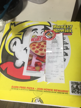 Avis du consommateur - Sécurité alimentaire Hungry Howie's Pizza, University City Boulevard, Charlotte, NC, USA My husband and I chose it as new... photo #4