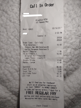 Consumer Review - Food Safety Wingstop, Ramsay Way, Kent, WA, USA Picked up an order of boneless wings and my girlfriend got bone... photo #3