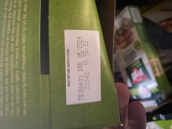 Consumer Food Safety Report Tesco Superstore, Blundells Way, Tiverton, UK Tesco's own adult dog food 'Complete & Balanced NUTRIT... photo #3