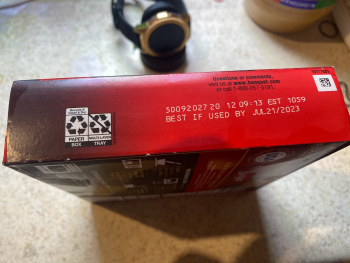 Consumer Review - Food Safety Meijer, 34 Road, Cadillac, MI, USA Both my husband and I ate two banquet beef pot pies 2/28 and roug... photo #2