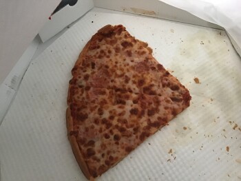Consumer Review - Food Safety Papa John's, Sanggye-dong, Nowon-gu, Seoul, South Korea Hello on Saturday I ordered a cheese pizza w... photo #3