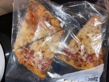 Consumer Review - Food Safety Domino's Pizza, 96 NY-59, Spring Valley, NY, USA I ordered a cheese pizza and a pepperoni pizza and... photo #2