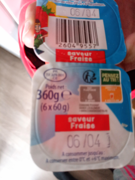 Consumer Review - Food Safety Petits yaourts, ALDI Metz, Avenue André Malraux, Metz, France Les petits yaourts de 60g type petit G... photo #2