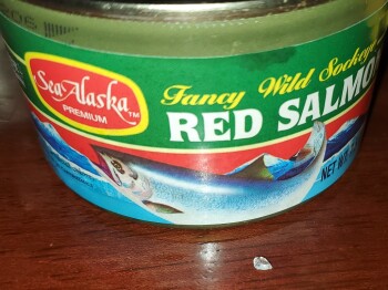 Consumer Food Safety Report Walmart Supercenter, Pike Street, Parkersburg, WV, USA found glass or plastic shards in canned salmo... photo #1