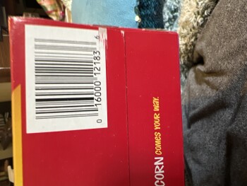Consumer Review - Food Safety Lucky Charms, Hy-Vee Grocery Store, Madison Avenue, Council Bluffs, IA, USA Lucky Charms. The past f... photo #1