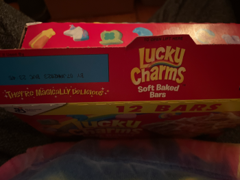 Avaliação do consumidor - Segurança alimentar Lucky Charms, Walmart Supercenter, Cousineau Dr, Swansea, MA, USA I hope it wasn’t that! I have been... foto #2