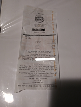 Verbraucherbewertung – Lebensmittelsicherheit Burger King, Peach Street, Erie, PA, USA The whopper I ate here When I got my order one of the cooks... Foto #2