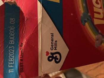 Reseña del consumidor - Seguridad alimentaria Lucky Charms, ShopRite of Berlin, New Jersey 73, Berlin, NJ, USA My son and I both ate lucky charms... foto #4