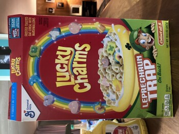Consumer Review - Food Safety Lucky charms cereal, Pennsylvania, USA My 2year old son 2days ago had lucky charms for breakfast wit... photo #3