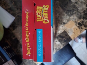 Consumer Review - Food Safety GIANT East Stroudsburg, East Stroudsburg, PA, USA with reading about the lucky charms issue we didn'... photo #4