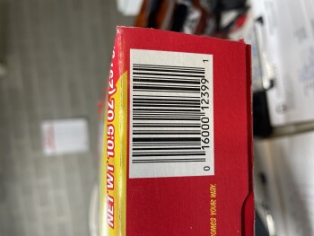 Consumer Review - Food Safety Walgreens, Madison Street, Oak Park, IL, USA Yesterday 4-11-22,  I believe Lucky Charms Still having... photo #2