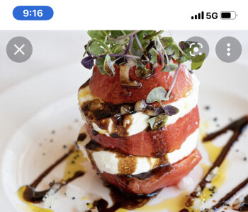 Reseña del consumidor - Seguridad alimentaria Lahaina Grill, Lahainaluna Road, Lahaina, HI, USA Sunday 4/10/22,  Not sure ate there. Ordered the f... foto #2