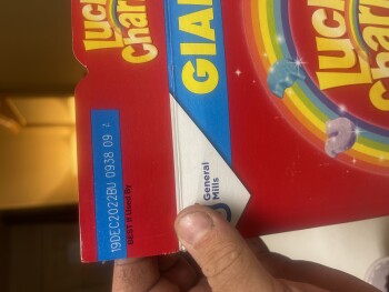 Consumer Review - Food Safety Kroger, Kirby Parkway, Memphis, TN, USA Lucky Charms I think. It’s the only “new” thing I have eaten... photo #3