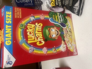 Consumer Review - Food Safety Kroger, Kirby Parkway, Memphis, TN, USA Lucky Charms I think. It’s the only “new” thing I have eaten... photo #2