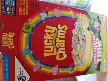 Consumer Review - Food Safety Lucky Charms, Giant Eagle Market District, Freeport Road, Pittsburgh, PA, USA I had Lucky Charms for... photo #3