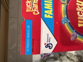 Consumer Review - Food Safety Lucky Charms, San Antonio, TX, USA My daughter had lucky charms cereal for breakfast this morning an... photo #1