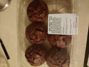 Consumer Review - Food Safety Costco Clackamas, Southeast 84th Avenue, Clackamas, OR, USA Yesterday,  Double Chocolate muffins. On... photo #2