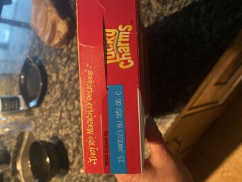 Consumer Review - Food Safety General Mills, Elion Blvd, Wilmington, IL, USA I ate a small bowl of Lucky Charms for breakfast 4/17... photo #3