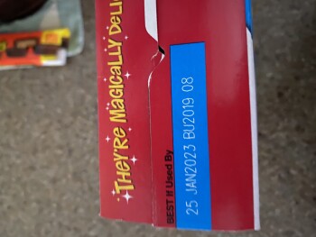 Consumer Review - Food Safety Lucky Charms Cereal, Bath, PA, USA I ate some as a snack a couple times last week.  Latest day was A... photo #2