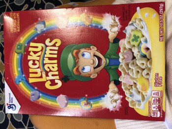 Verbraucherbewertung – Lebensmittelsicherheit Lucky charms cereal, Kroger Marketplace, Pavilion Parkway, Newport, KY, USA Tonight - I didn’t have... Foto #2
